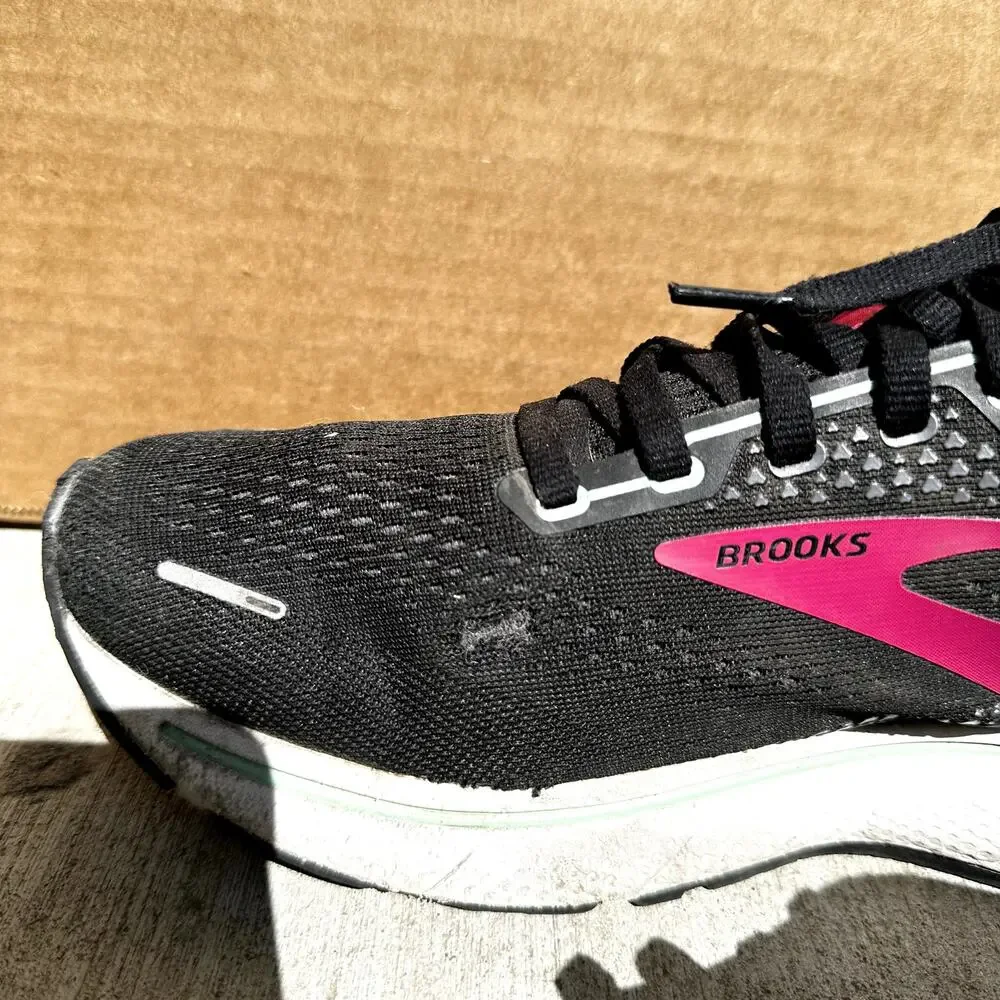 Brooks Ghost 14 Running Shoes Sneakers Lace Up Mesh Black Pink Yucca 10.5